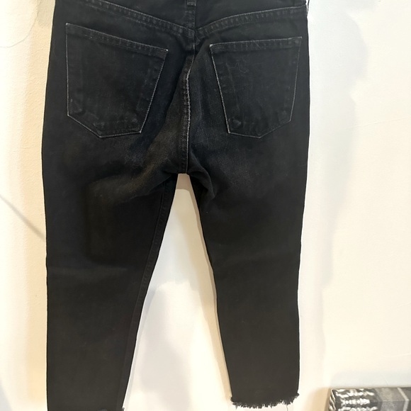Reformation Black denim frayed ankle jeans. Darling! Size 23 NWOT - Picture 7 of 9
